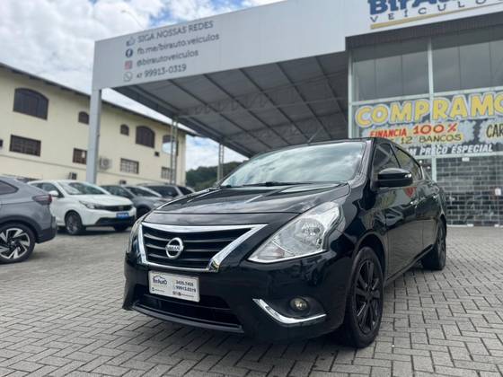 NISSAN VERSA 1.6 16V FLEXSTART SL 4P XTRONIC NISSAN VERSA 1.6 16V FLEXSTART SL 4P XTRONIC